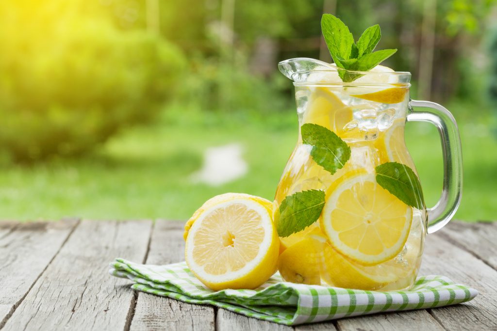Wake Up With a Zingy Citrus Flush!